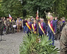 Radni miejscy Wrocławia: Dorota Pędziwiatr, wiceprzewodnicząca Rady Miejskiej, Jarosław Krauze, Robert Pieńkowski i Sławomir Śmigielski