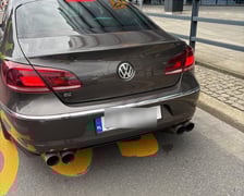 <p>Samochody, kt&oacute;re zostały skontrolowane pod kątem nadmiernego hałasu - policja zatrzymała 17 dowod&oacute;w rejestracyjnych</p>