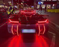 <p>Samochody, kt&oacute;re zostały skontrolowane pod kątem nadmiernego hałasu - policja zatrzymała 17 dowod&oacute;w rejestracyjnych</p>