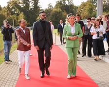 <p>Wizyta Abhisheka Bachchana we Wrocławiu &ndash; uroczystość zapowiadająca powstanie pierwszego we Wrocławiu boiska do krykieta im. Amitabha Bachchana</p>