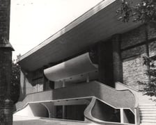 <p>Dom Parafialny w Bielawie 1985</p>