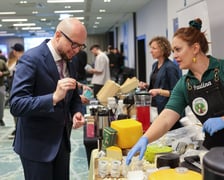 <p>Na zdjęciach IV edycja programu „Od pola na wrocławski stół” we wrocławskim Novotelu</p>