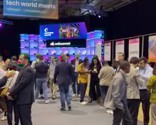 <p>Web Summit 2025 - startupy z Wrocławia i regionu prezentują się na stoisku Dolnego Śląska</p>