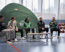 Koszykarze Śląska Wrocław odwiedzili uczniów V LO