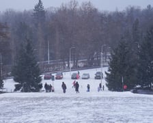 <p>Zimowe aktywności na G&oacute;rce Oporowskiej</p>