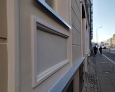 Remont elewacji kamienicy przy ul. Dworcowej 10 na Przedmieściu Oławskim