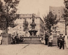 Historyczne zdjęcie rekonstruowanego Neptuna