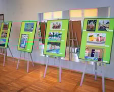 <p>Wystawa &bdquo;Wrocławskie Ekofloresy&rdquo; w Młodzieżowym Domu Kultury Fabryczna przy ul. Zemskiej</p>