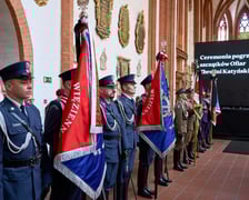 Uroczystość pochówku ofiar zbrodni katyńskiej w Kościele Garnizonowym we Wrocławiu