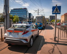 Uszkodzony pantograf w tramwaju na Pl. Jana Pawła II - 5 maja 2026 r.