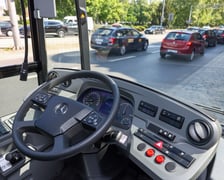 Elektryczny Mercedes eCitaro K. Wydział Transportu UMW zaplanował ponad tydzień testów tego pojazdu – od 20 do 28 maja.