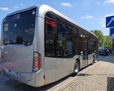 Elektryczny Mercedes eCitaro K. Wydział Transportu UMW zaplanował ponad tydzień testów tego pojazdu – od 20 do 28 maja.