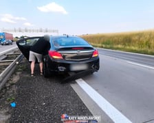 Wypadek na autostradzie A4 pod Wrocławiem - rozbite samochody i zablokowana droga / 30 czerwca 2026 r.