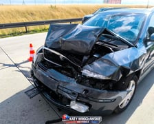 Zderzenie trzech aut osobowych na A4