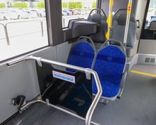 Linia „Poświęcka (Ośrodek Zdrowia)” – „Port Lotniczy” została zelektryfikowana. Kursują na niej Mercedesy eCitaro