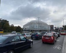 Pożar w kamienicy w pobliżu konsulatu Niemiec przy ul. Podwale. Brak przejazdu. Duże korki