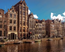 8. Holandia. Twórcy rankingu w uzasadnieniu piszą, że mieszkańcy tego kraju znani są z serdeczności, otwartości i gościnności. Z wrocławskiego lotniska dolecimy do Amsterdamu i Eindhoven.