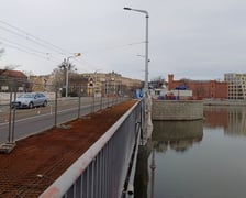 Utrudnienia na mostach Uniwersyteckich. W środę 29 stycznia betonowanie obejmie most południowy, w czwartek 30 stycznia prace będą realizowane na moście północnym.