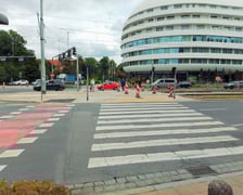 MPK już niemal skończyło remont przejścia i przejazdu przez torowisko na skrzyżowaniu Oławskiej i Traugutta z Podwalem