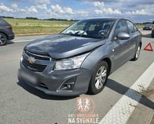 Na 142 km autostrady A4 (pomiędzy węzłami Pietrzykowice a Kąty Wrocławskie) doszło do zdarzenia drogowego z udziałem trzech samochodów osobowych.