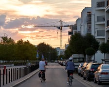 Aleja Architektów i jej otoczenie - istniejące i powstające budynki na Nowych Żernikach na osiedlu Leśnica