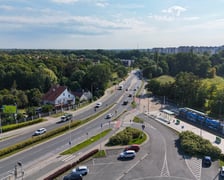 Widok na działkę Develii i okolice - ulicę Pilczycką