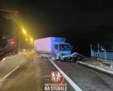 <p>Wypadek na AOW - zderzyły się cztery samochody w tym osob&oacute;wka i trzy ciężarowe - 18 września</p>