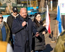 Prezydent Jacek Sutryk podczas konferencji zapowiadającej rozpoczęcie budowy tramwaju na Swojczyce