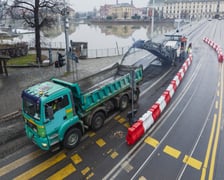 Prace przy przebudowie węzła Drobnera-Dubois. Zdjęcie z 1 grudnia 2025 r.