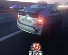 Karambol na A4! Ciężarówka w stoi w poprzek autostrady.