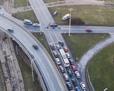 Utrudnienia, wypadek na Placu Społecznym