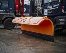 Czekający w gotowości sprzęt jednego z podwykonawców Ekosystemu