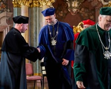 <p>Uroczystość przyznania Serhijowi Żadanowi tytułu doktora honoris causa Uniwersytetu Wrocławskiego</p>