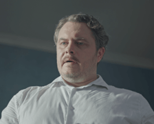 <p>Tomasz Schuchardt w filmie &bdquo;To się nie dzieje&rdquo;&nbsp;</p>