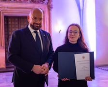 <p>Uroczystość przyznania stypendiów dla młodzieży wrocławskiej, uzdolnionej artystycznie</p>