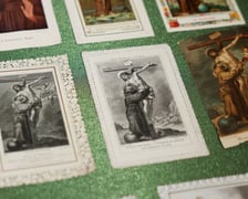 Oprowadzanie po wystawie „Kazanie do ptaków. Wizerunki św. Franciszka z kolekcji prof. Franciszka Kusiaka”