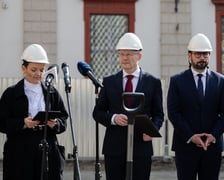 <p class="MsoNormal">Symboliczne &bdquo;wbicie łopaty&rdquo; pod budowę Muzeum Książąt Lubomirskich</p>