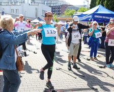 Seniorzy walczyli o puchar w nordic walking