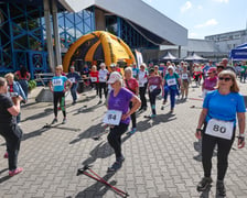 Seniorzy walczyli o puchar w nordic walking