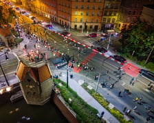 Biegacze na trasie Nocnego Półmaratonu 2026