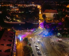 Biegacze na trasie Nocnego Półmaratonu 2026