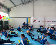 Specjalnie zaadaptowana hala sportowa. Trenują osoby z niepełnosprawnościami.
