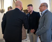 wręczenie nagród sportowcom i trenerom w Starym Ratuszu