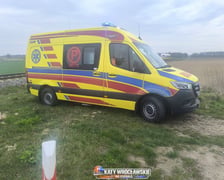 <p>Wypadek z udziałem pociągu i ciężar&oacute;wki w Michałowicach pod Sob&oacute;tką</p>