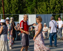 Potańcówka z duchem czasu przed Centrum Historii Zajezdnia, 19 czerwca 2026 r.