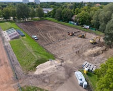 Budowa boiska piłkarskiego na Stadionie Sportowym Leśnica, 16 września 2026