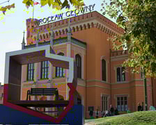 Berza. To we wrocławskim slangu określenie...  hali głównej na Dworcu Głównym PKP.