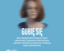 plakat kampanii społecznej "ZNIKAM - GUBIĘ SIĘ ? TRACĘ ? UCIEKAM "