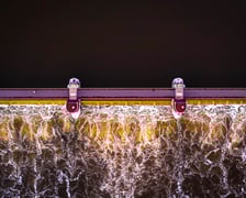 Na zdjęciu Wrocław - zdjęcie z drona. Biskupin, jaz