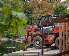 Fosa miejska i okolice, miejsce po Kładce św. Antoniego, październik 2023